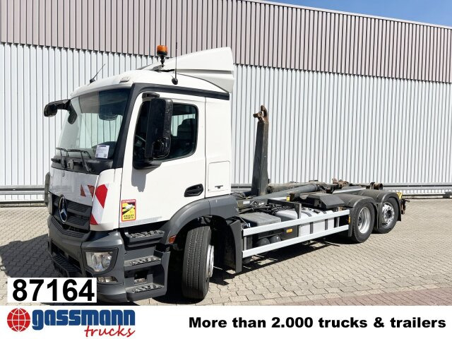 Mercedes-Benz Antos 2543 L 6x2, Lenk-/Liftachse - Pacēlājs ar āķi: foto 1 Mercedes-Benz Antos 2543 L 6x2, Lenk-/Liftachse - Pacēlājs ar āķi: foto 1