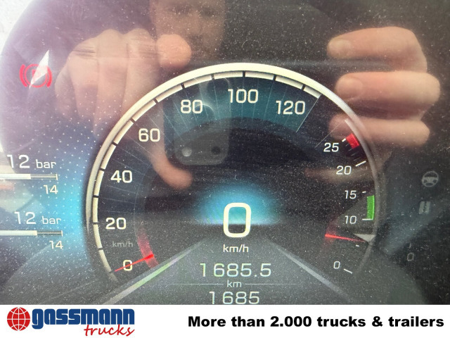 Mercedes-Benz Arocs 1840 K 4x2, MultimediaCockpit, 2x - Pacēlājs ar āķi: foto 4 Mercedes-Benz Arocs 1840 K 4x2, MultimediaCockpit, 2x - Pacēlājs ar āķi: foto 4