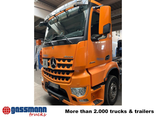 Mercedes-Benz Arocs 2552 L 6x2, Lenk-/Liftachse - Pacēlājs ar āķi: foto 2 Mercedes-Benz Arocs 2552 L 6x2, Lenk-/Liftachse - Pacēlājs ar āķi: foto 2