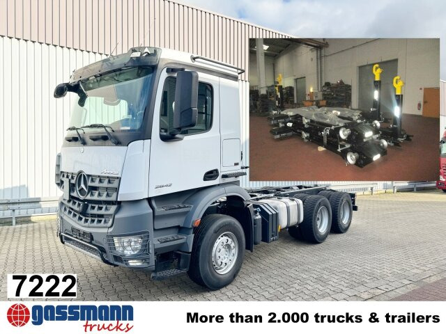 Mercedes-Benz Arocs 2642 K 6x4/33 - Pacēlājs ar āķi: foto 1 Mercedes-Benz Arocs 2642 K 6x4/33 - Pacēlājs ar āķi: foto 1