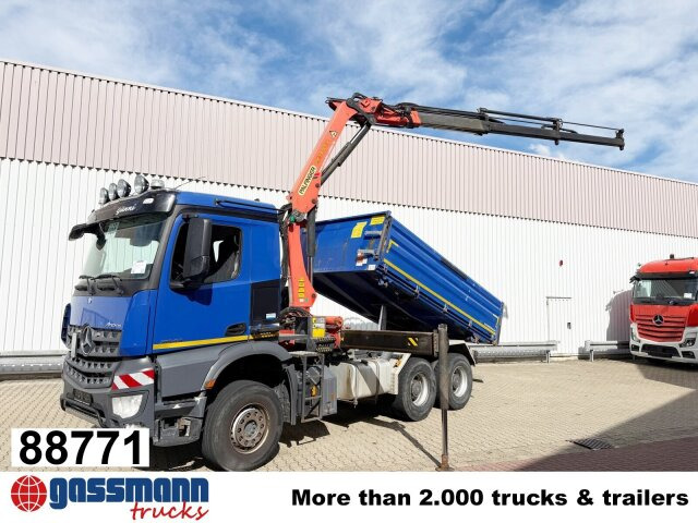 Mercedes-Benz Arocs 2643 K 6x4, Kran Palfinger PK13001-K B, - Kravas automašīna pašizgāzējs, Kravas auto ar manipulatoru: foto 1 Mercedes-Benz Arocs 2643 K 6x4, Kran Palfinger PK13001-K B, - Kravas automašīna pašizgāzējs, Kravas auto ar manipulatoru: foto 1