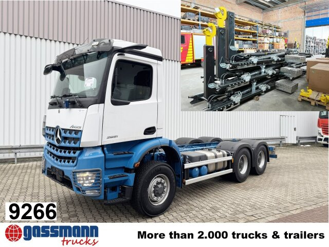 Mercedes-Benz Arocs 2651 L 6x6, HydroDrive, MirrorCam, - Pacēlājs ar āķi: foto 1 Mercedes-Benz Arocs 2651 L 6x6, HydroDrive, MirrorCam, - Pacēlājs ar āķi: foto 1