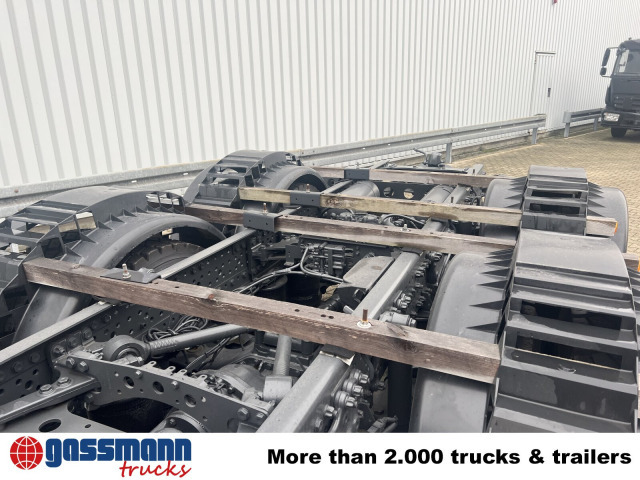 Mercedes-Benz Arocs 3251 L 8x4/4, Motorabtrieb - Pacēlājs ar āķi: foto 4 Mercedes-Benz Arocs 3251 L 8x4/4, Motorabtrieb - Pacēlājs ar āķi: foto 4