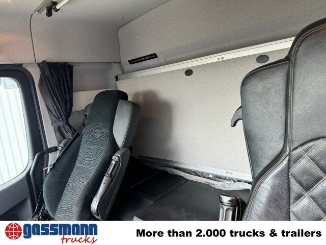 Mercedes-Benz Arocs 3258 LK 8x4/4, Retarder, Bi-Xenon, - Bezceļu pašizgāzējs: foto 4 Mercedes-Benz Arocs 3258 LK 8x4/4, Retarder, Bi-Xenon, - Bezceļu pašizgāzējs: foto 4