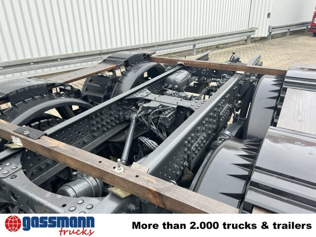 Mercedes-Benz Arocs 3340/46 A 6x6, Grounder - Šasija kravas automašīna: foto 3 Mercedes-Benz Arocs 3340/46 A 6x6, Grounder - Šasija kravas automašīna: foto 3