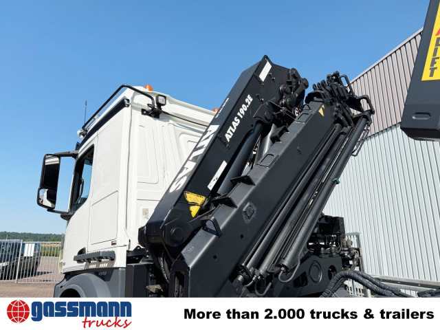 Mercedes-Benz Arocs 3351 AK 6x6, Retarder, Navi, Grounder, - Pacēlājs ar āķi, Kravas auto ar manipulatoru: foto 4 Mercedes-Benz Arocs 3351 AK 6x6, Retarder, Navi, Grounder, - Pacēlājs ar āķi, Kravas auto ar manipulatoru: foto 4