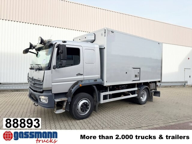 Mercedes-Benz Atego 1330 4x4, Iso-Koffer mit Heizung, LBW - Kravas automašīna ar slēgto virsbūvi: foto 1 Mercedes-Benz Atego 1330 4x4, Iso-Koffer mit Heizung, LBW - Kravas automašīna ar slēgto virsbūvi: foto 1