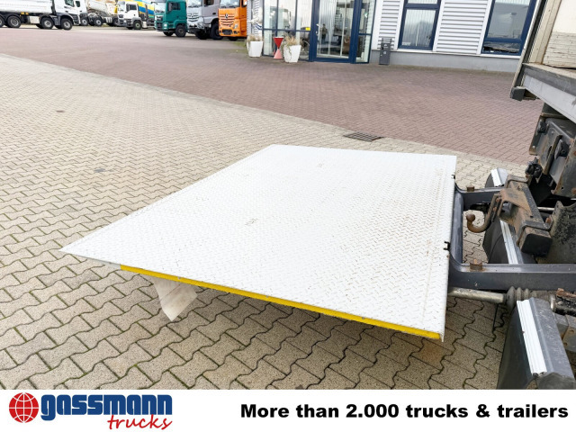 Mercedes-Benz Atego 1330 4x4, Iso-Koffer mit Heizung, LBW - Kravas automašīna ar slēgto virsbūvi: foto 2 Mercedes-Benz Atego 1330 4x4, Iso-Koffer mit Heizung, LBW - Kravas automašīna ar slēgto virsbūvi: foto 2