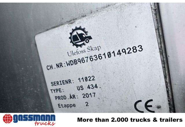 Mercedes-Benz Atego 1330 4x4, Iso-Koffer mit Heizung und LBW - Kravas automašīna ar slēgto virsbūvi: foto 3 Mercedes-Benz Atego 1330 4x4, Iso-Koffer mit Heizung und LBW - Kravas automašīna ar slēgto virsbūvi: foto 3