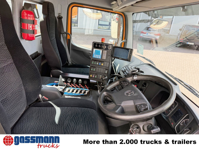 Mercedes-Benz Atego 1524 LKO 4x2, Kehrmaschine FAUN Viajet 6RH - Ielu tīrīšanas mašīna: foto 4 Mercedes-Benz Atego 1524 LKO 4x2, Kehrmaschine FAUN Viajet 6RH - Ielu tīrīšanas mašīna: foto 4