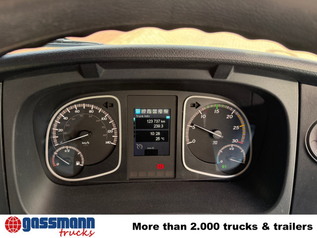 Mercedes-Benz Atego 1524 LKO 4x2, Kehrmaschine FAUN Viajet 6RH - Ielu tīrīšanas mašīna: foto 5 Mercedes-Benz Atego 1524 LKO 4x2, Kehrmaschine FAUN Viajet 6RH - Ielu tīrīšanas mašīna: foto 5