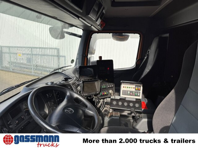 Mercedes-Benz Axor 1829 4x2, Zweiweg Z200, Kehrmaschine Faun - Ielu tīrīšanas mašīna: foto 5 Mercedes-Benz Axor 1829 4x2, Zweiweg Z200, Kehrmaschine Faun - Ielu tīrīšanas mašīna: foto 5