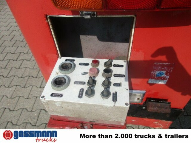 Mercedes-Benz L 1519 4x2 Feuerwehr Drehleiter DL30 - Ugunsdzēsēju mašīna: foto 3 Mercedes-Benz L 1519 4x2 Feuerwehr Drehleiter DL30 - Ugunsdzēsēju mašīna: foto 3