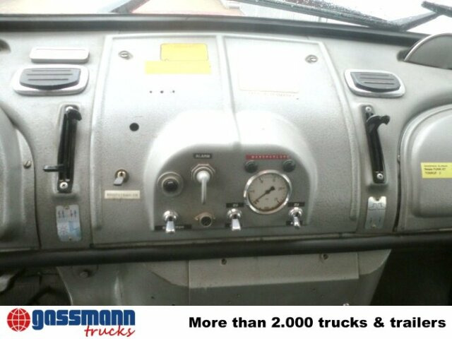 Mercedes-Benz LAK 1924 4x4 TLF, Feuerwehr - Ugunsdzēsēju mašīna: foto 4 Mercedes-Benz LAK 1924 4x4 TLF, Feuerwehr - Ugunsdzēsēju mašīna: foto 4