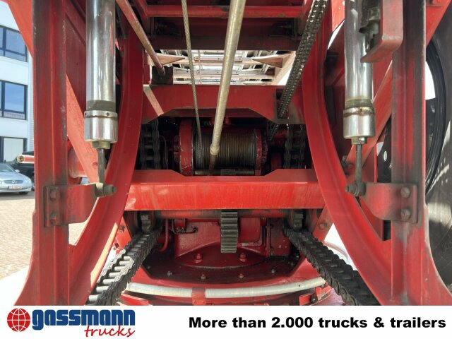 Mercedes-Benz LF 311 3250/3500 - Oldtimer Feuerwehrfahrzeug - Ugunsdzēsēju mašīna: foto 5 Mercedes-Benz LF 311 3250/3500 - Oldtimer Feuerwehrfahrzeug - Ugunsdzēsēju mašīna: foto 5