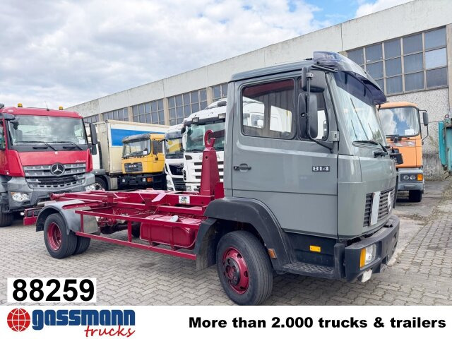 Mercedes-Benz LK 814 4x2, 6-Zylinder, City-Abroller - Pacēlājs ar āķi: foto 1 Mercedes-Benz LK 814 4x2, 6-Zylinder, City-Abroller - Pacēlājs ar āķi: foto 1