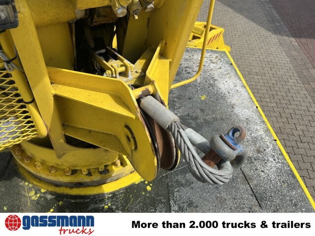 Mercedes-Benz SK II 2638/44 A 6x6, V8, Retarder, Kran, 2x - Kravas auto ar manipulatoru: foto 4 Mercedes-Benz SK II 2638/44 A 6x6, V8, Retarder, Kran, 2x - Kravas auto ar manipulatoru: foto 4