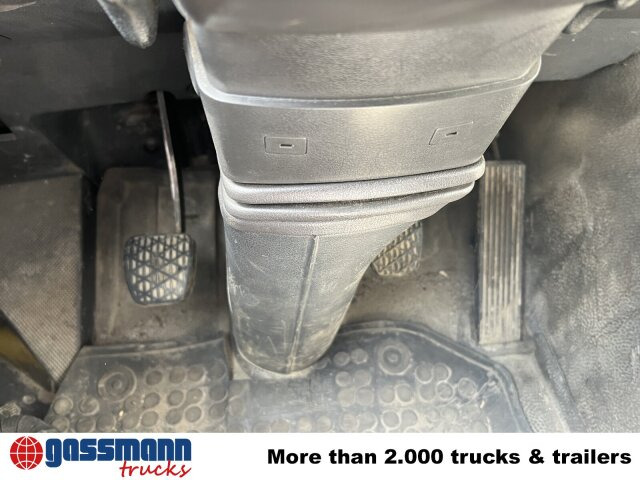 Mercedes-Benz SK II 2638/44 A 6x6, V8, Retarder - Šasija kravas automašīna: foto 4 Mercedes-Benz SK II 2638/44 A 6x6, V8, Retarder - Šasija kravas automašīna: foto 4