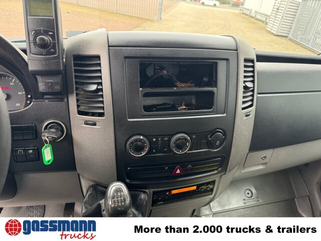 Mercedes-Benz Sprinter 310 CDI 4x2 Doka, Hinterkipper - Bezceļu pašizgāzējs: foto 4 Mercedes-Benz Sprinter 310 CDI 4x2 Doka, Hinterkipper - Bezceļu pašizgāzējs: foto 4