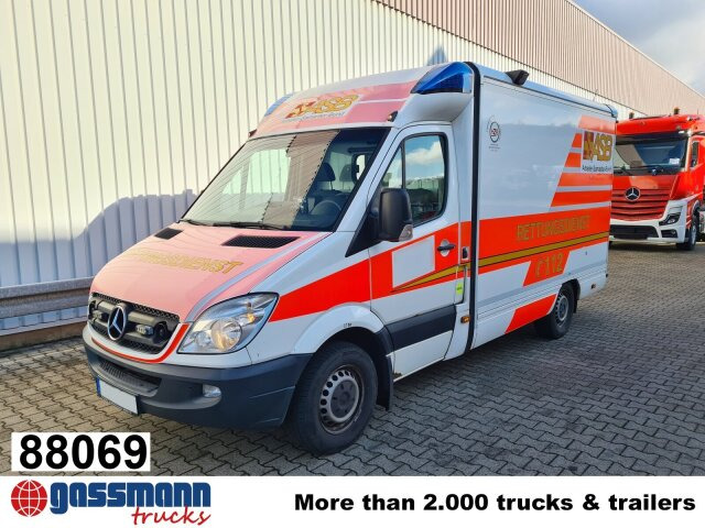 Mercedes-Benz Sprinter 316 KA 4x2, Rettungswagen - Kravas mikroautobuss: foto 1 Mercedes-Benz Sprinter 316 KA 4x2, Rettungswagen - Kravas mikroautobuss: foto 1
