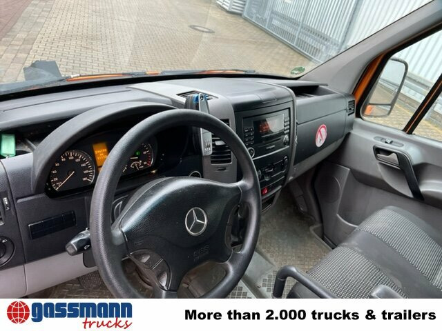Mercedes-Benz Sprinter 515 CDI 4x2 - Kravas mikroautobuss: foto 4 Mercedes-Benz Sprinter 515 CDI 4x2 - Kravas mikroautobuss: foto 4