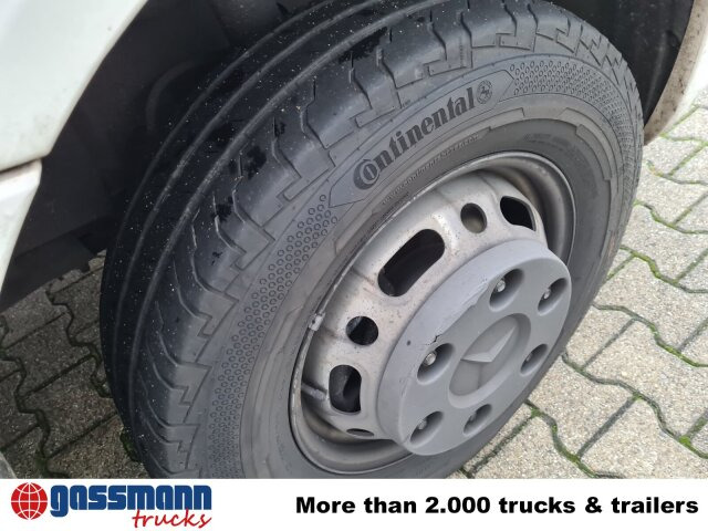 Mercedes-Benz Sprinter 516 CDI 4x2, Rettungswagen - Kravas mikroautobuss: foto 3 Mercedes-Benz Sprinter 516 CDI 4x2, Rettungswagen - Kravas mikroautobuss: foto 3