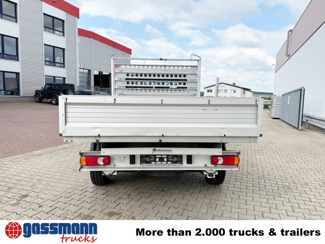 Automašīna ar kravas platformu, Kravas-pasažieru furgons Peugeot Boxer 4x2 Doka: foto 11