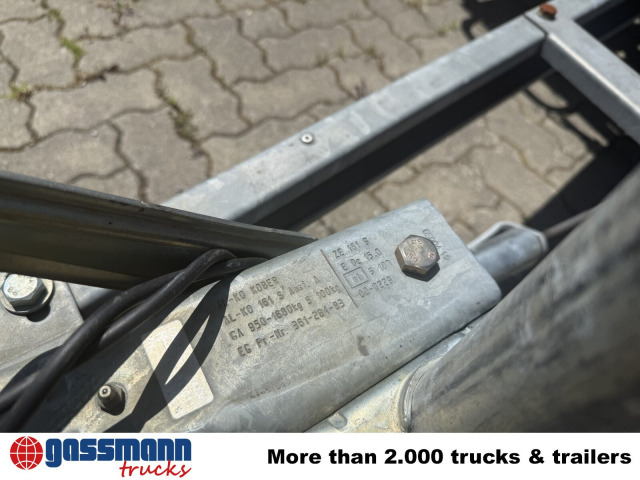 Pongratz L-AT-K SDAH PKW / KFZ-Transporter - Piekabe zema profila platforma: foto 4 Pongratz L-AT-K SDAH PKW / KFZ-Transporter - Piekabe zema profila platforma: foto 4