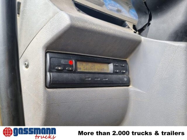 Kravas automašīna pašizgāzējs Renault Kerax 380.26 6x4, Bordmatik links: foto 6 Kravas automašīna pašizgāzējs Renault Kerax 380.26 6x4, Bordmatik links: foto 6