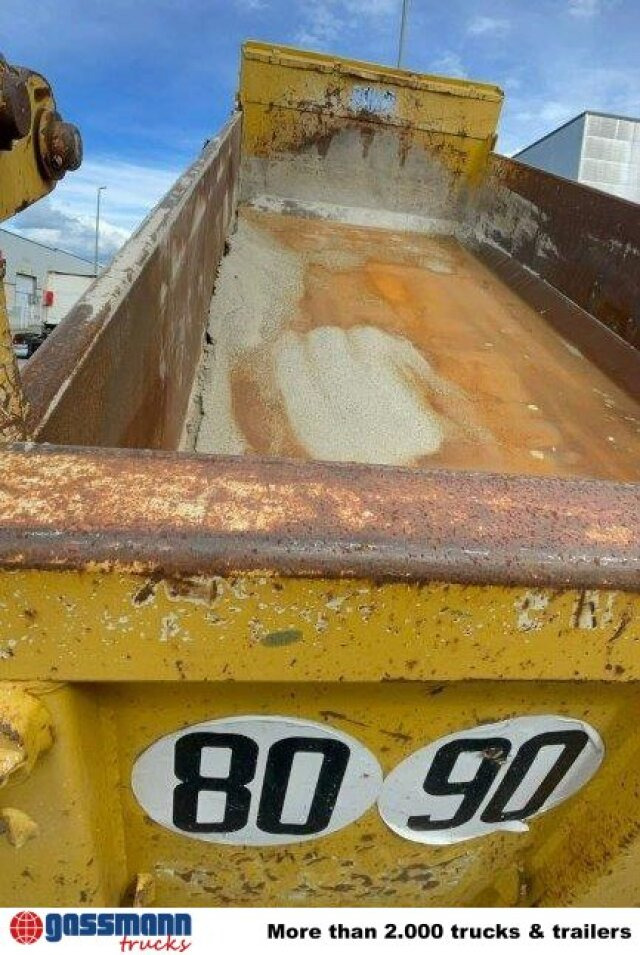 Kravas automašīna pašizgāzējs Renault Kerax 380.26 6x4, Bordmatik links: foto 13 Kravas automašīna pašizgāzējs Renault Kerax 380.26 6x4, Bordmatik links: foto 13