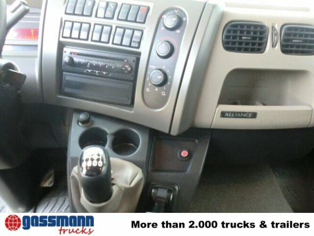 Renault Midlum 220 DXi 4x2 - Kravas automašīna dzērienu pārvadāšanai: foto 3 Renault Midlum 220 DXi 4x2 - Kravas automašīna dzērienu pārvadāšanai: foto 3
