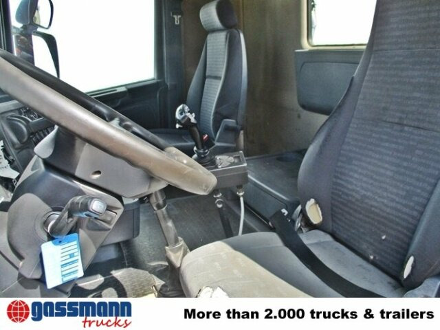 Scania R420 CB 8x4 MNZ, Retarder, Euro4 - Pacēlājs ar āķi: foto 5 Scania R420 CB 8x4 MNZ, Retarder, Euro4 - Pacēlājs ar āķi: foto 5