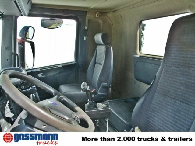 Scania R420 CB 8x4 MNZ, Retarder, Euro4 - Pacēlājs ar āķi: foto 4 Scania R420 CB 8x4 MNZ, Retarder, Euro4 - Pacēlājs ar āķi: foto 4