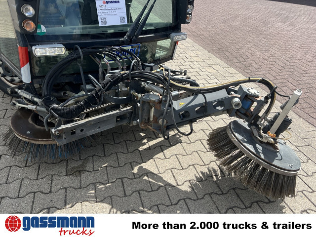 Schmidt Swingo Compact 200 4x2, Kehrmaschine - Ielu tīrīšanas mašīna: foto 2 Schmidt Swingo Compact 200 4x2, Kehrmaschine - Ielu tīrīšanas mašīna: foto 2