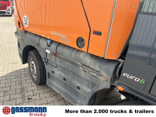 Schmidt Swingo Compact 200 4x2, Kehrmaschine - Ielu tīrīšanas mašīna: foto 4 Schmidt Swingo Compact 200 4x2, Kehrmaschine - Ielu tīrīšanas mašīna: foto 4