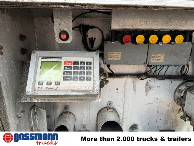 Schrader Z-STA 24-42.7/4, 4 Kammern, ca. 42700l, 2x - Puspiekabe cisterna: foto 3 Schrader Z-STA 24-42.7/4, 4 Kammern, ca. 42700l, 2x - Puspiekabe cisterna: foto 3