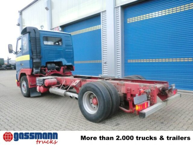 Volvo FH New 12-420 4x2 - Šasija kravas automašīna: foto 4 Volvo FH New 12-420 4x2 - Šasija kravas automašīna: foto 4
