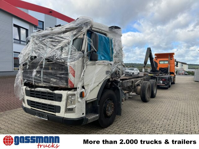 Volvo FM 380 6x4 R mit Brandschaden - Kravas automašīna pašizgāzējs: foto 5 Volvo FM 380 6x4 R mit Brandschaden - Kravas automašīna pašizgāzējs: foto 5