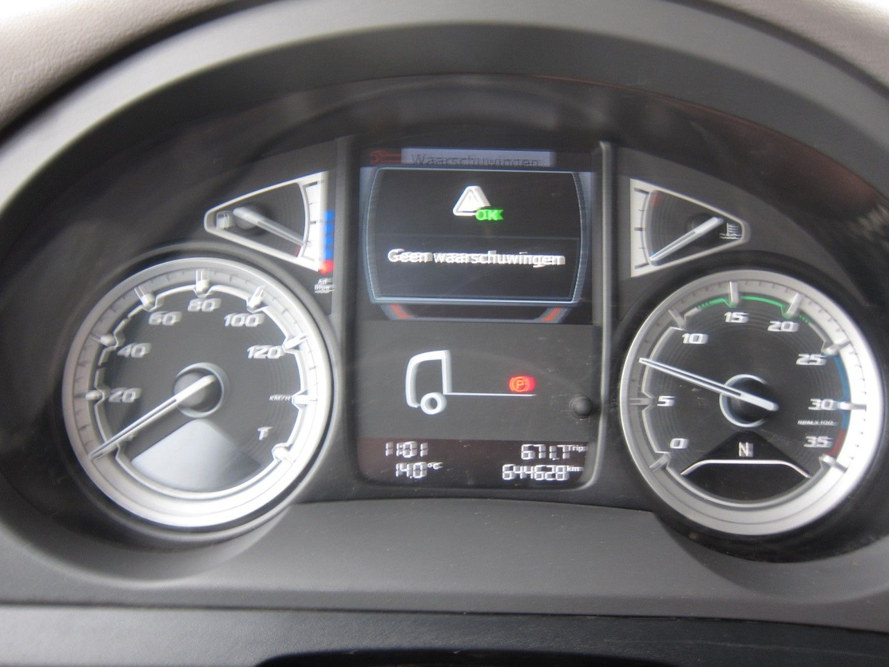 Kravas automašīna ar tentu DAF CF 230 19T Schiebeplane LBW Portalturen: foto 9 Kravas automašīna ar tentu DAF CF 230 19T Schiebeplane LBW Portalturen: foto 9