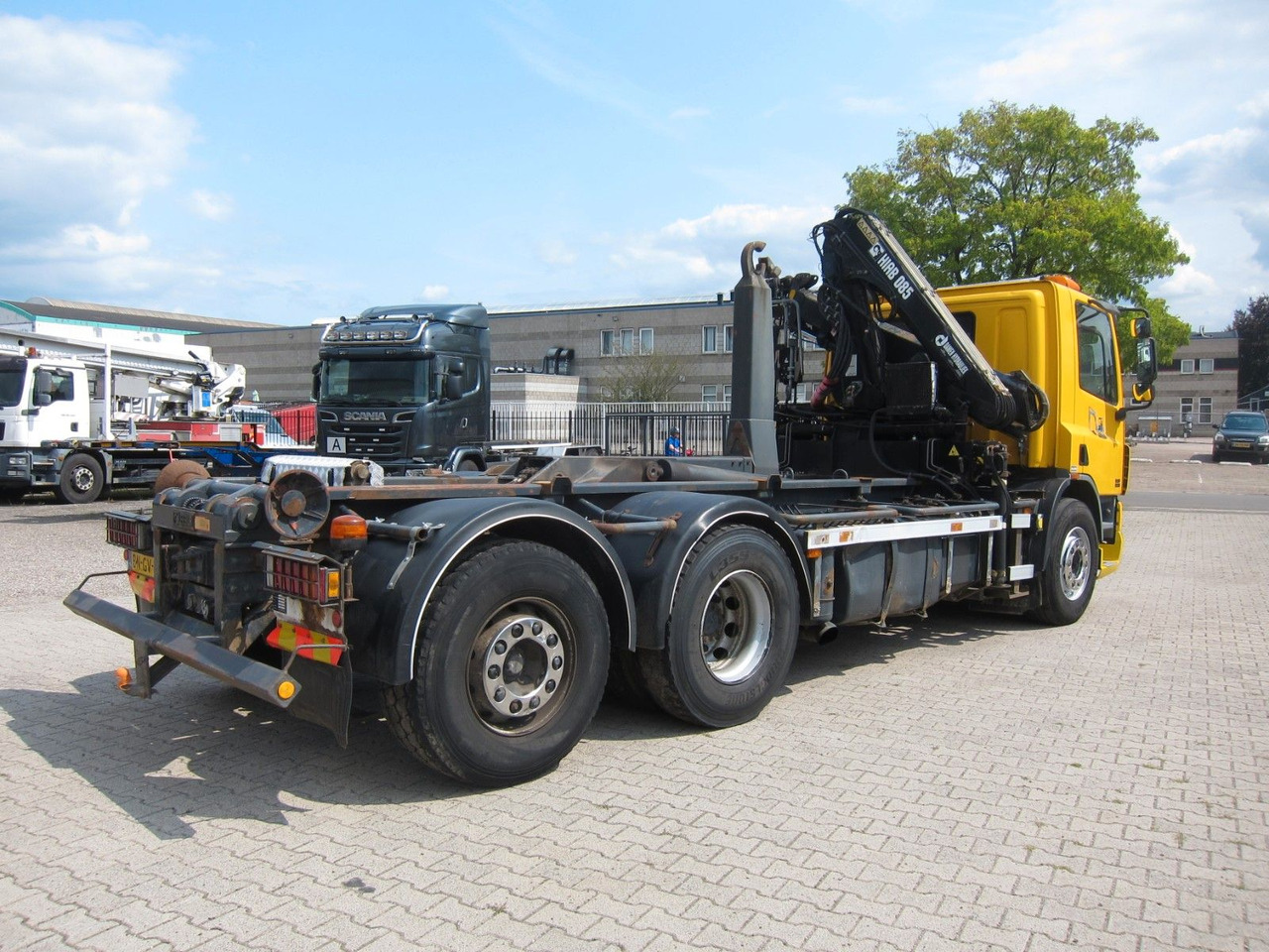 DAF CF 75 310 6X2*4 Hiab Kran Haken Manual Funk E3 - Pacēlājs ar āķi, Kravas auto ar manipulatoru: foto 5 DAF CF 75 310 6X2*4 Hiab Kran Haken Manual Funk E3 - Pacēlājs ar āķi, Kravas auto ar manipulatoru: foto 5