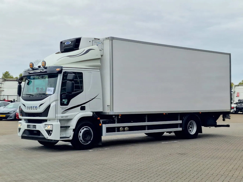 Iveco EuroCargo 180 320 Frigo Carrier supra 850 nordic - Loadlift - Low KM - Camera - Kravas automašīna refrižerators: foto 3 Iveco EuroCargo 180 320 Frigo Carrier supra 850 nordic - Loadlift - Low KM - Camera - Kravas automašīna refrižerators: foto 3