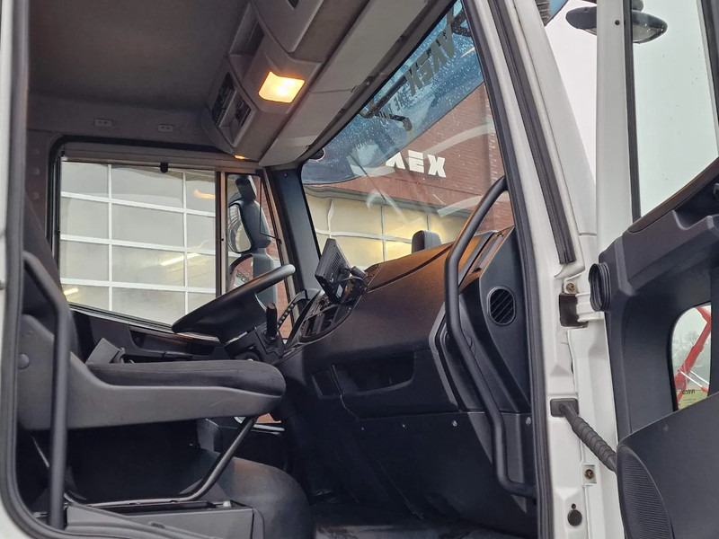 Izometriskais kravas automašīna Iveco Eurocargo 120.250 4x2 - Thermoking T-800R Frigo - Loadlift - Euro 6 - Automatic: foto 20