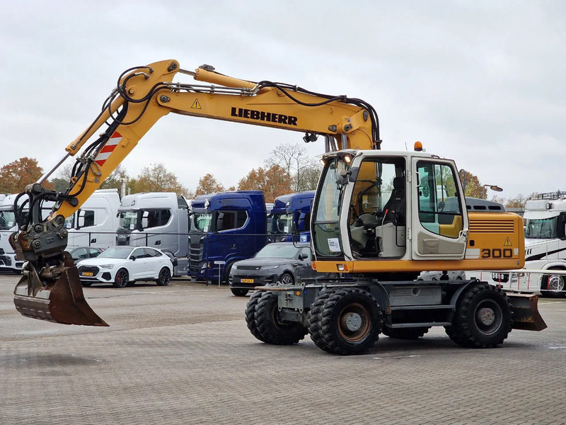 Liebherr A900C - 95 KW - Central Greasing - - Riteņu ekskavators: foto 4 Liebherr A900C - 95 KW - Central Greasing - - Riteņu ekskavators: foto 4