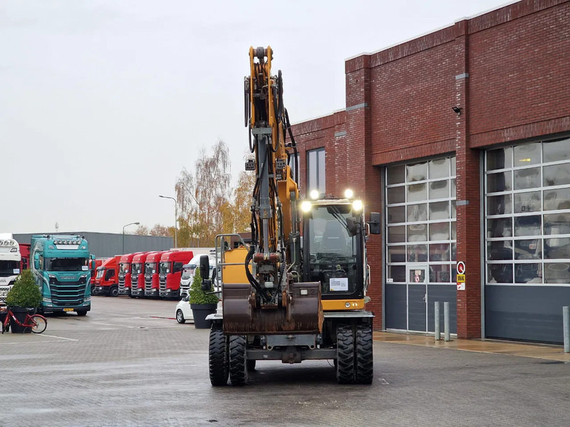 Liebherr A916 - 110 KW - Central Greasing - Camera - Riteņu ekskavators: foto 5 Liebherr A916 - 110 KW - Central Greasing - Camera - Riteņu ekskavators: foto 5