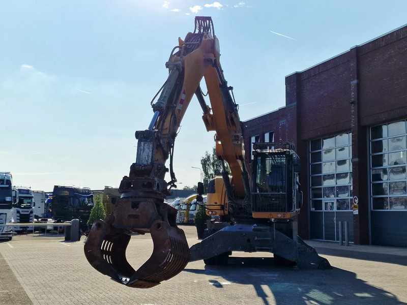 Liebherr LH24M / LH 24 M - 2019 - 8878 hours - Full option - Grijper - Atkritumu iekrāvējs: foto 4 Liebherr LH24M / LH 24 M - 2019 - 8878 hours - Full option - Grijper - Atkritumu iekrāvējs: foto 4