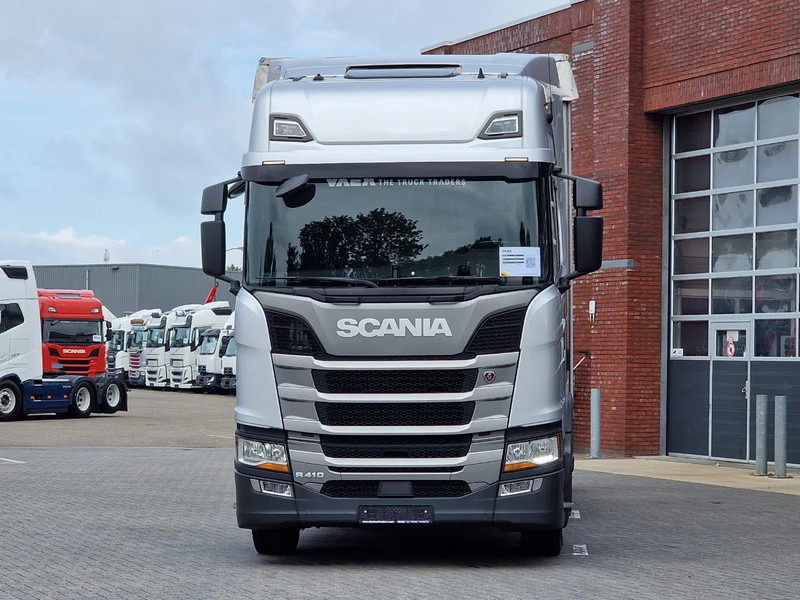 Scania R410 Highline 6x2 - Curtain sider - Retarder - Night clima - Forklift connection - Kravas automašīna ar tentu: foto 2 Scania R410 Highline 6x2 - Curtain sider - Retarder - Night clima - Forklift connection - Kravas automašīna ar tentu: foto 2