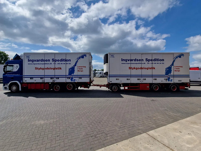 Scania R500 NGS B6X2NB / Trailer-Bygg 12-2004 / Frigobox Sidedoors / Rohrbahen / hooks - Kravas automašīna refrižerators: foto 4 Scania R500 NGS B6X2NB / Trailer-Bygg 12-2004 / Frigobox Sidedoors / Rohrbahen / hooks - Kravas automašīna refrižerators: foto 4