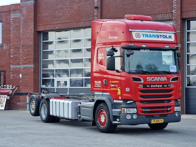 Scania R730 Topline 6x2*4 - Retarder - King of the Road - Night clima - Steering axle - Leather - Šasija kravas automašīna: foto 1 Scania R730 Topline 6x2*4 - Retarder - King of the Road - Night clima - Steering axle - Leather - Šasija kravas automašīna: foto 1