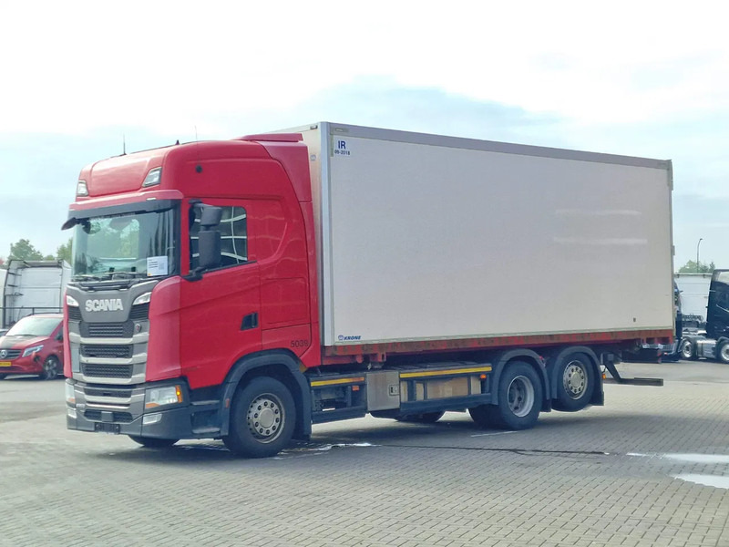Scania S500 NGS Highline 6x2 - BDF - Full air - Loadlift - Box - Navi - Retarder - Konteineru vedējs/ Kravas automašīna ar noņemamā virsbūve: foto 3 Scania S500 NGS Highline 6x2 - BDF - Full air - Loadlift - Box - Navi - Retarder - Konteineru vedējs/ Kravas automašīna ar noņemamā virsbūve: foto 3