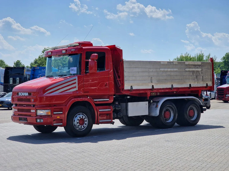 Scania T124-420 6x4 - Tipper - Retarder - Full steel - HUB Reduction - Manual gearbox - Kravas automašīna pašizgāzējs: foto 5 Scania T124-420 6x4 - Tipper - Retarder - Full steel - HUB Reduction - Manual gearbox - Kravas automašīna pašizgāzējs: foto 5